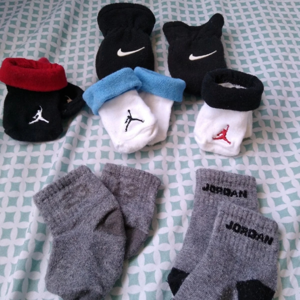 Baby socks bundle (18 items total)